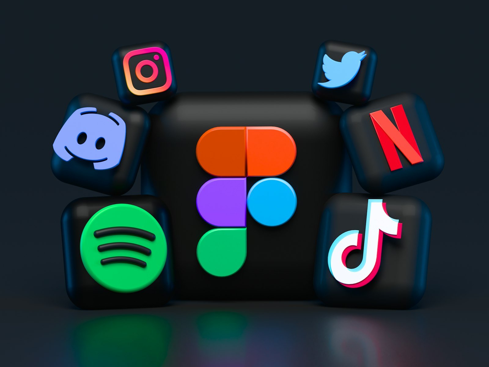 Instagram and TikTok app icons among other social platforms, representing social search SEO